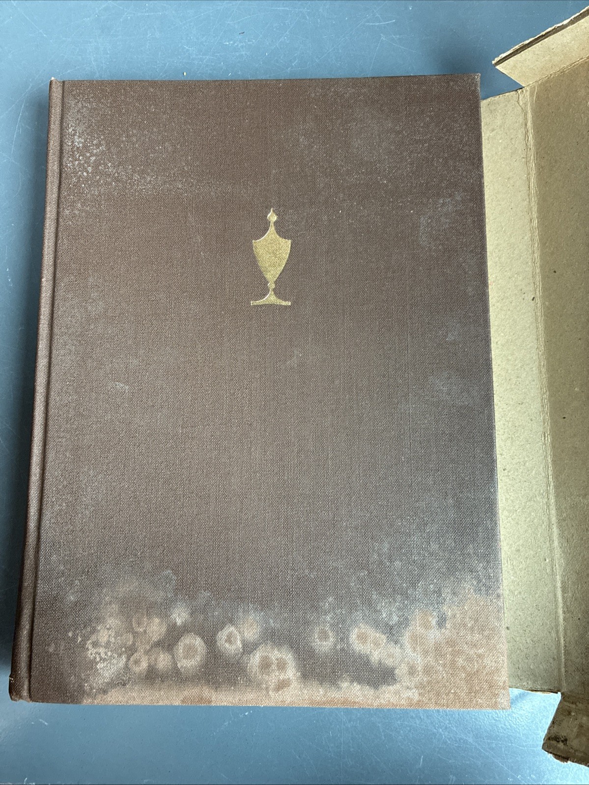 Vernon Stoneman / JOHN AND THOMAS SEYMOUR: CABINETMAKERS IN BOSTON 1794-1816
