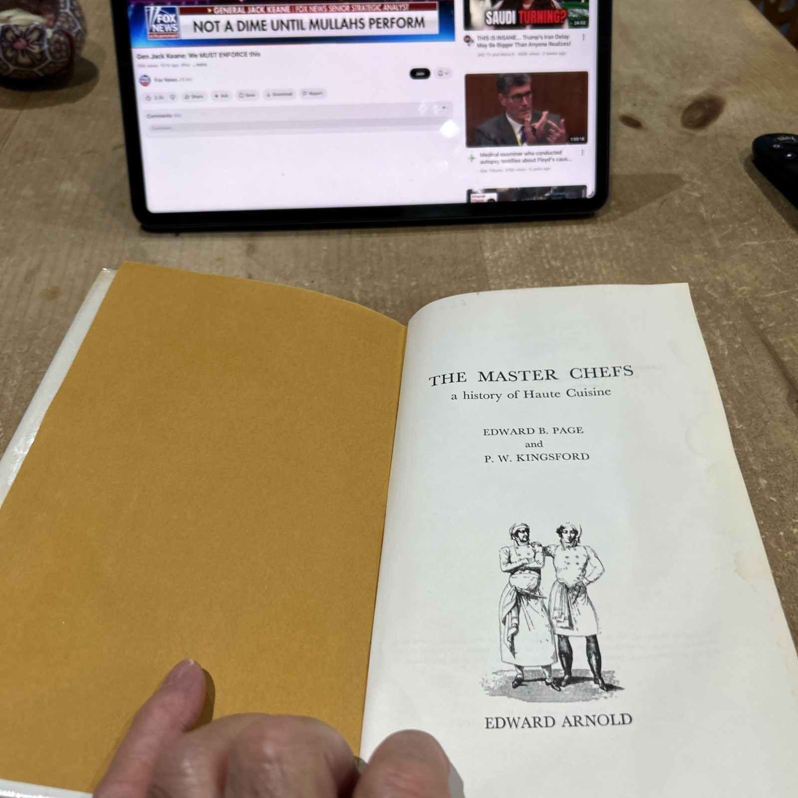 The Master Chefs Edward Page & P. Kingsford HC DJ water stained cover exlib