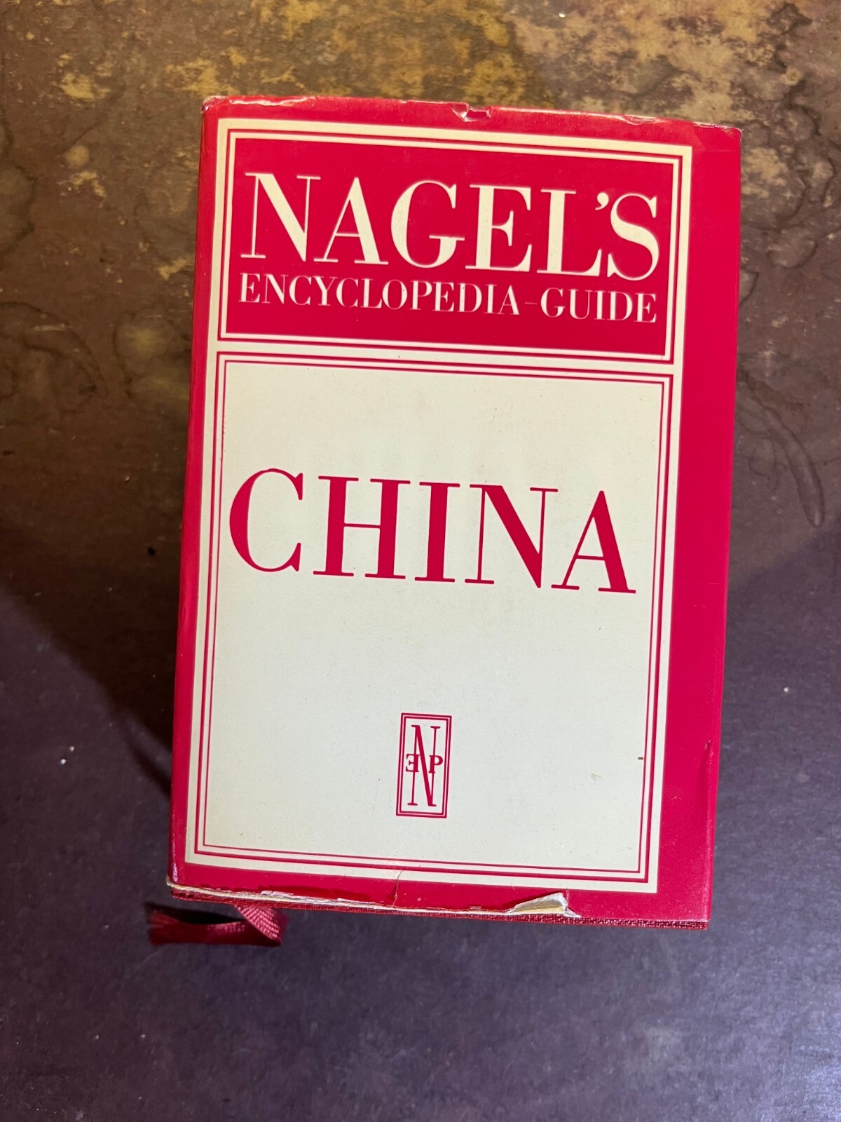 China Nagel’s Encyclopedia Guide 1968 edition, 1500 pages
