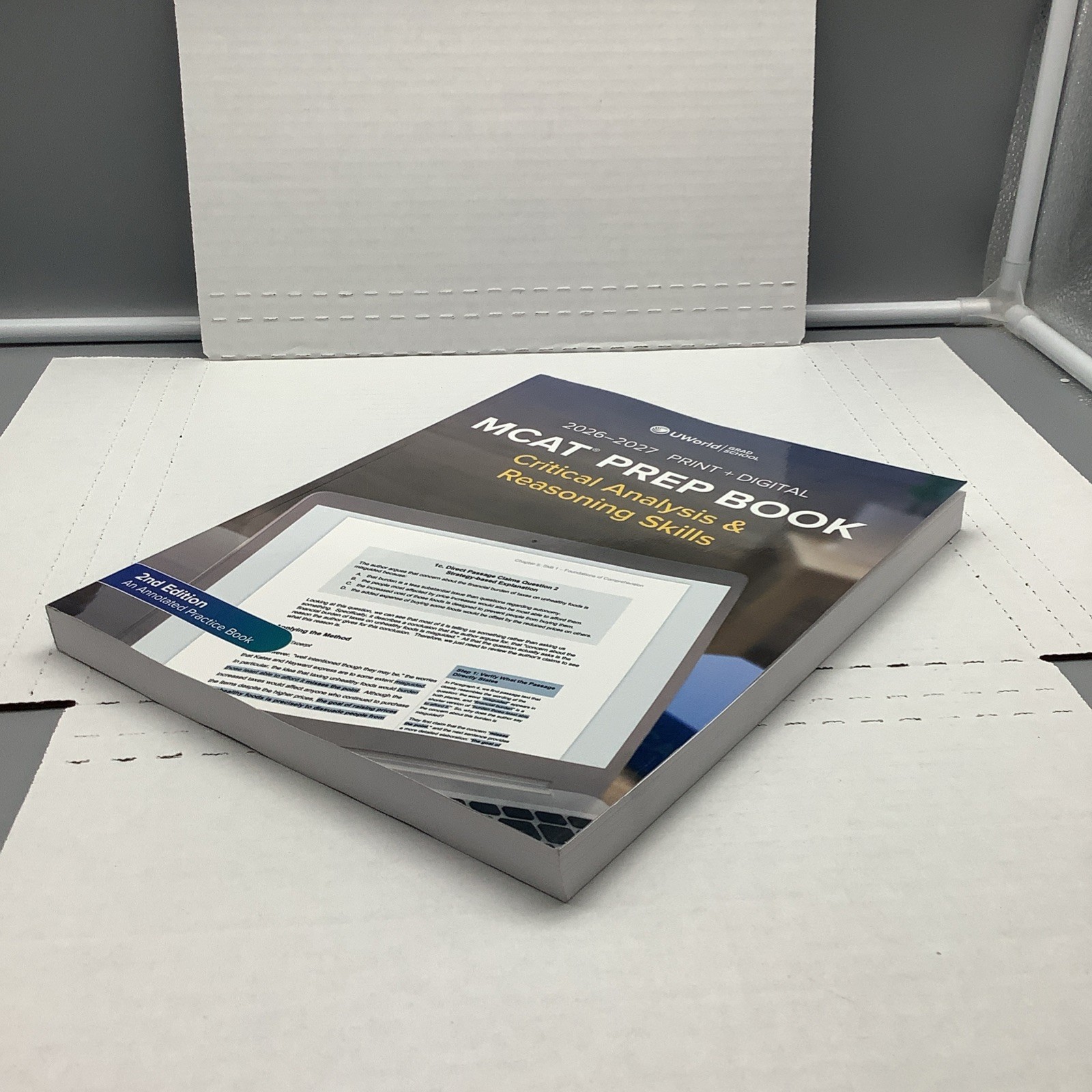 UWorld (GRAD SCHOOL) – MCAT Prep Book – 2nd Edition 2026-2027 – Paperback – GOOD