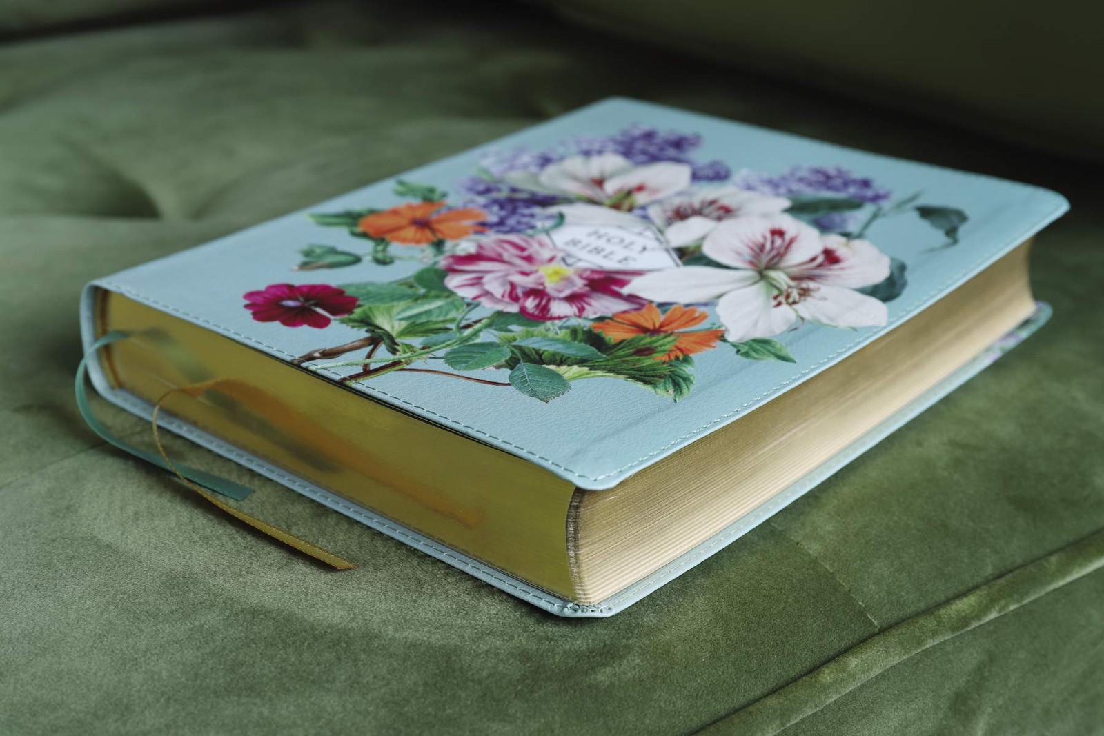 NASB Artisan Collection Leathersoft Bible Sage Floral, Red Letter, Comfort Print