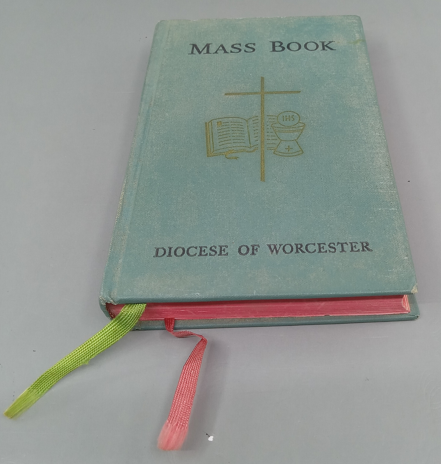 Mass Book Hymnal Diocese of Worcester HC 1965 Catholic Book Publishing 576 Pages