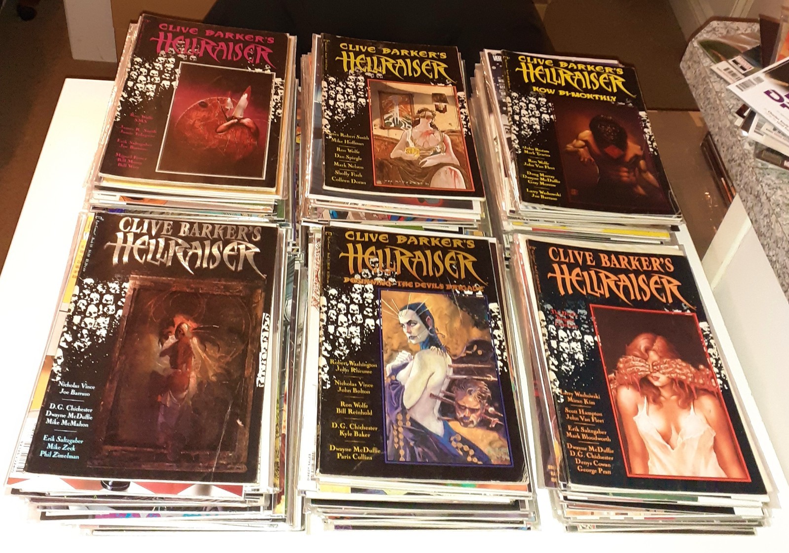306x Huge COMICS lot 1980s 2000s Hellraiser Elektra Star Wars Hulk Vertigo Epic