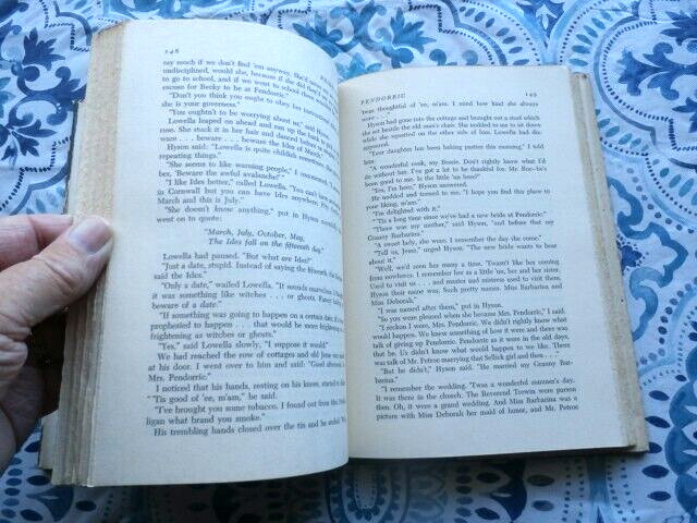 Bride of Pendorric by Victoria Holy 1963 Book Club Edition Hardcover