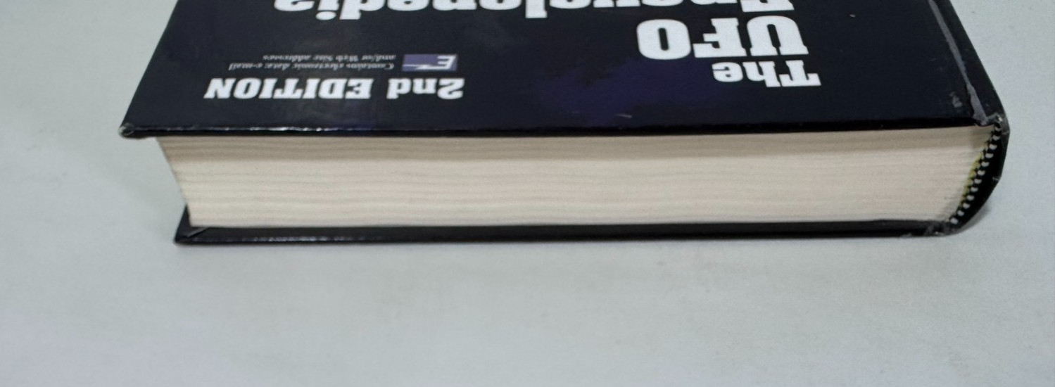 The UFO Encyclopedia The Phenomenon from the Beginning Volume 1 Jerome Clark
