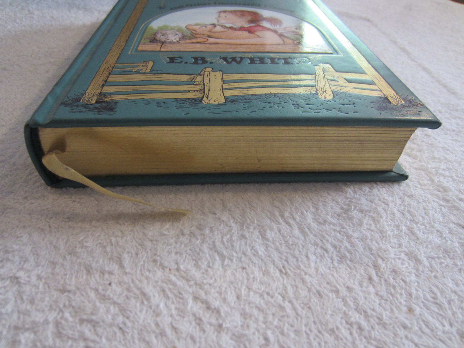 Charlotte’s Web Other Illustrated Classics by E.B. White – 2013 Barnes and Noble