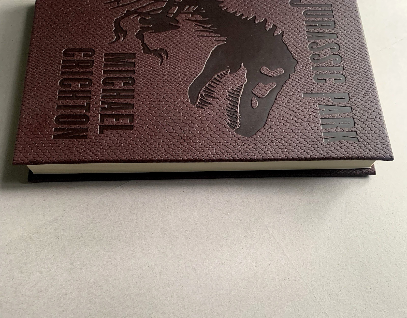 Jurassic Park By Michael Crichton Deluxe Faux Leather Dinosaur Skin Edition New