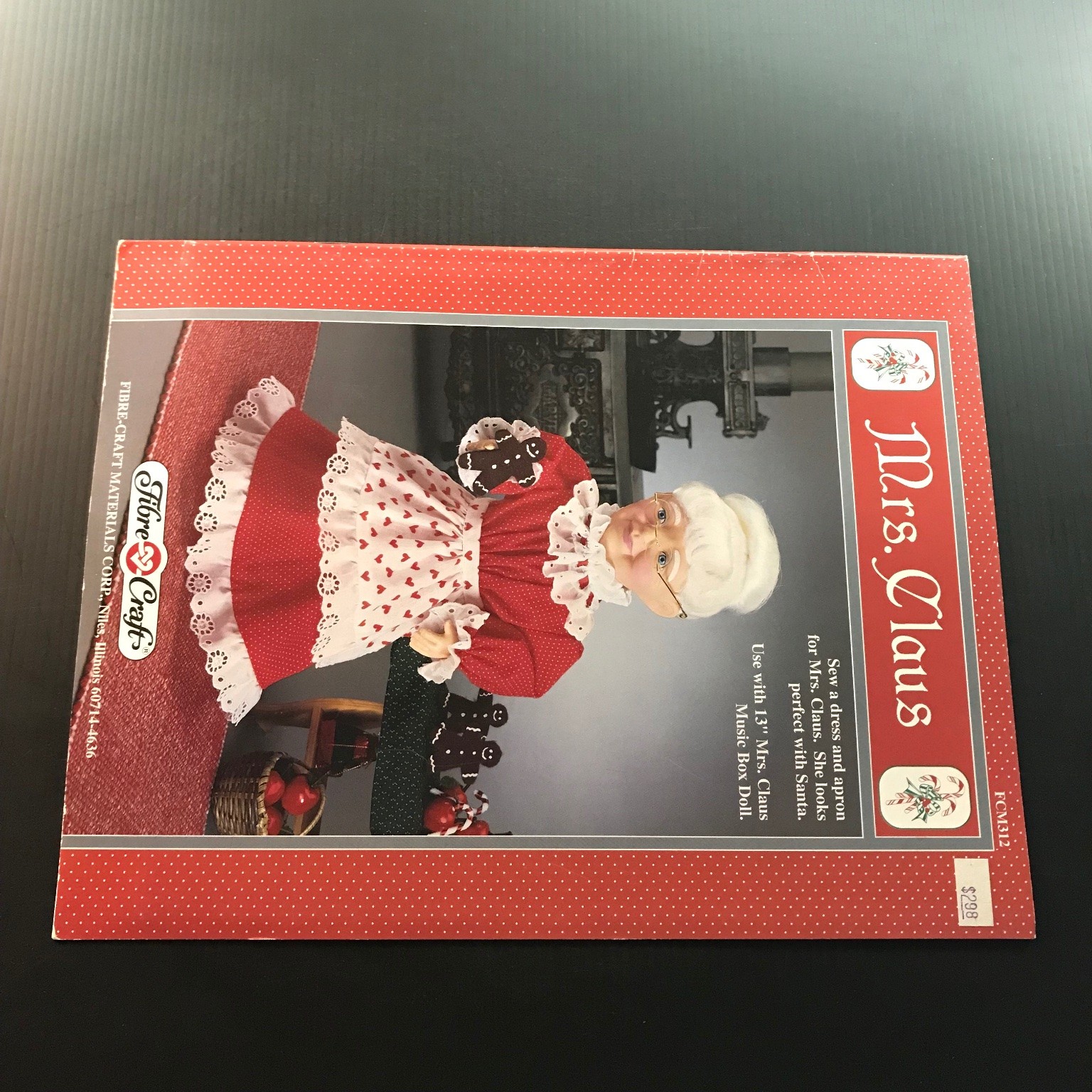 Mrs. Claus Doll Dress Apron Pattern Fibre-Craft 1992 Christmas Holiday FCM312
