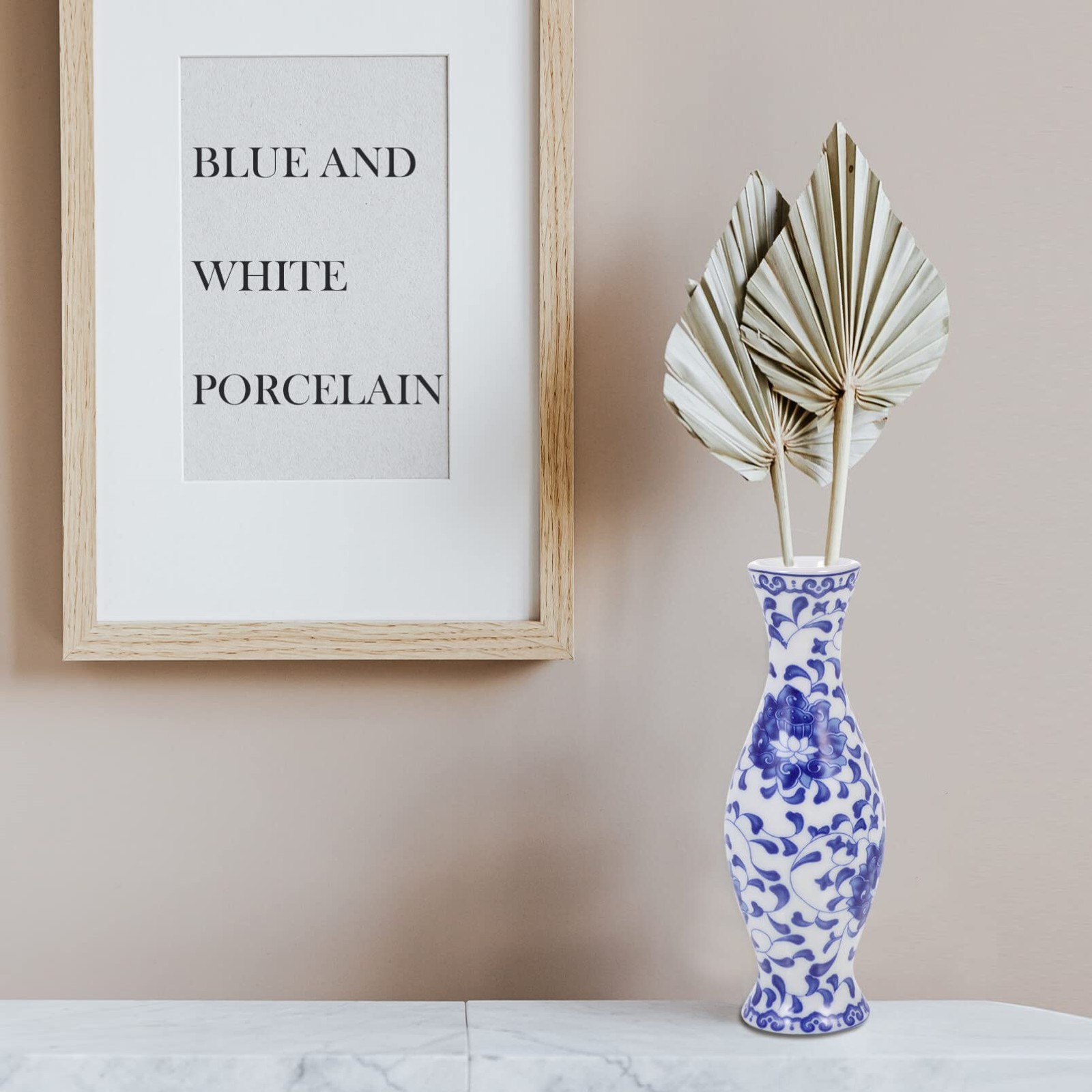 HOMSFOU Blue and White Porcelain Vase Hand-Painted Chinoiserie 13.5X5CM,