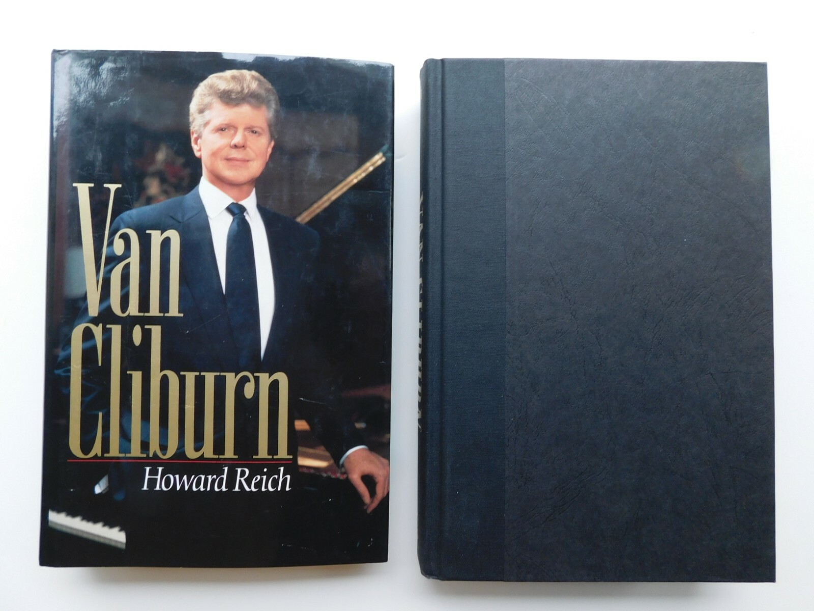 *SIGNED* pianist Van Cliburn biography by Howard Reich 1993 hardcover 428 pages