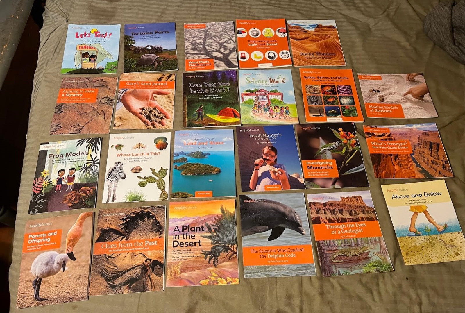 Lot of 23 Amplify Science books K-1 level