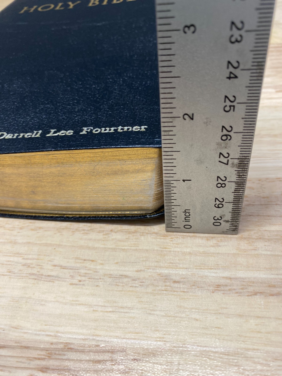 HOLY BIBLE KJV King James Version Classic Reference Giant Print Zondervan Black