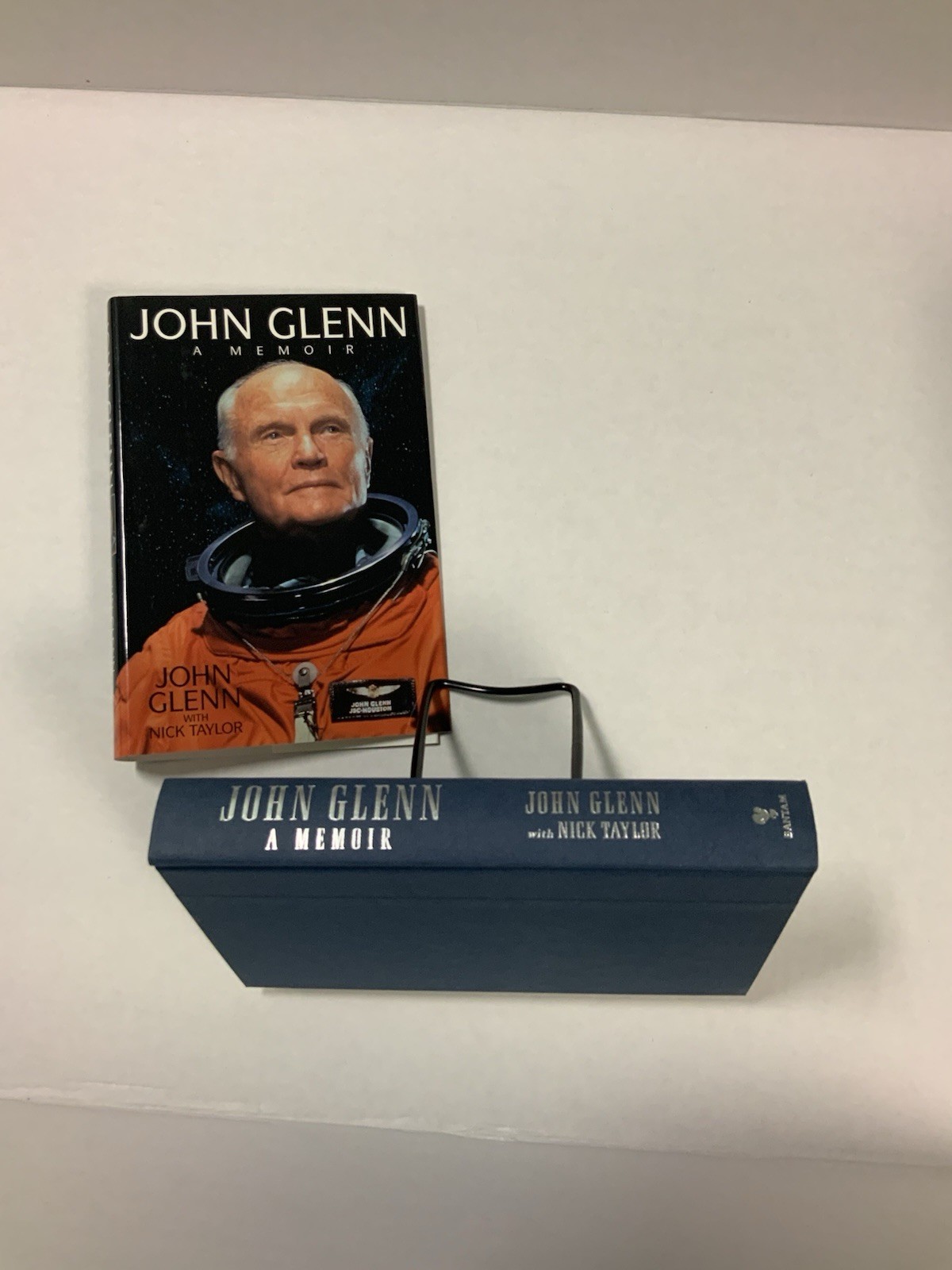John Glenn: A Memoir Signed by John Glenn Hardcover w/ Dust Jacket 1999
