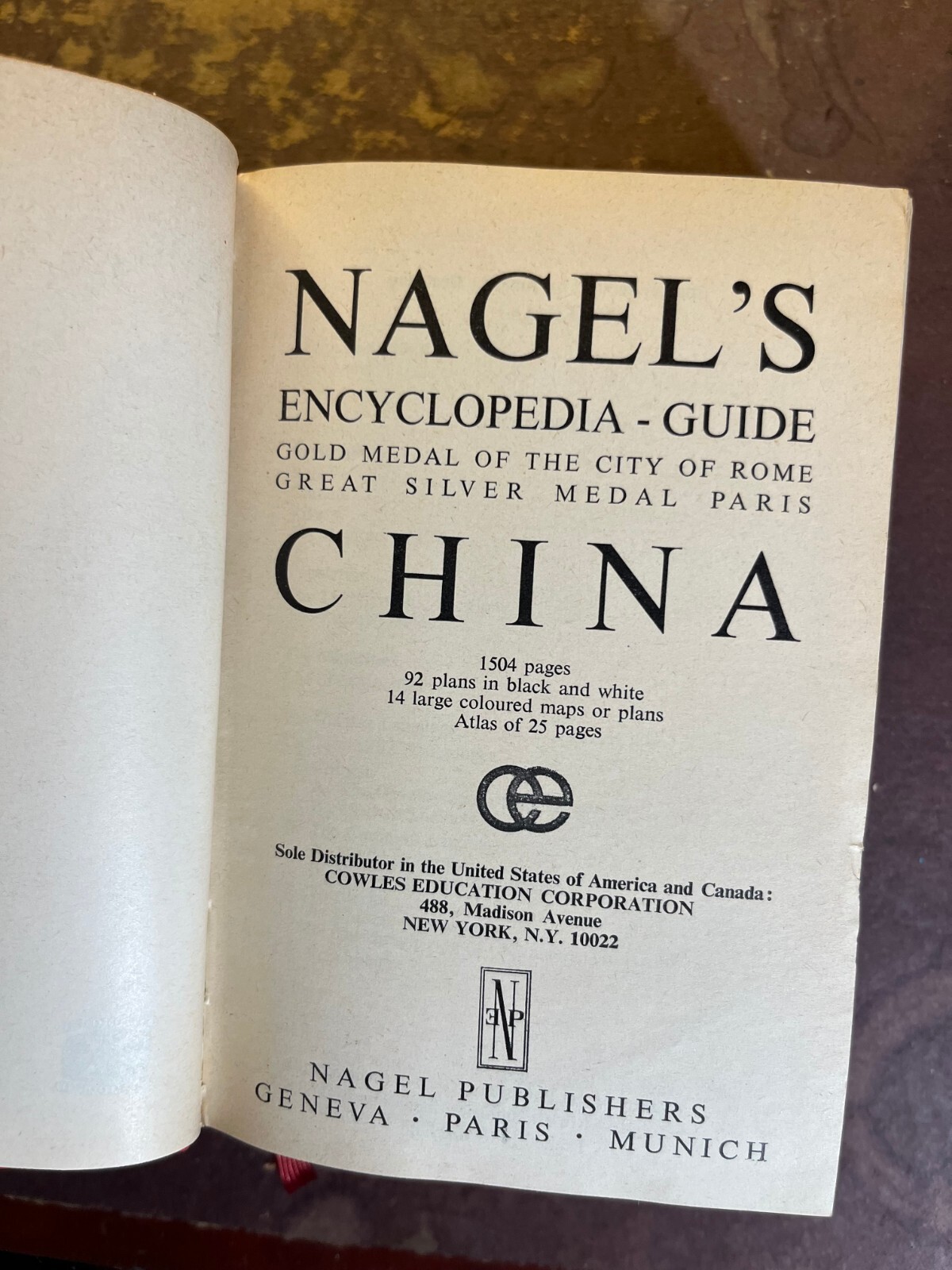 China Nagel’s Encyclopedia Guide 1968 edition, 1500 pages