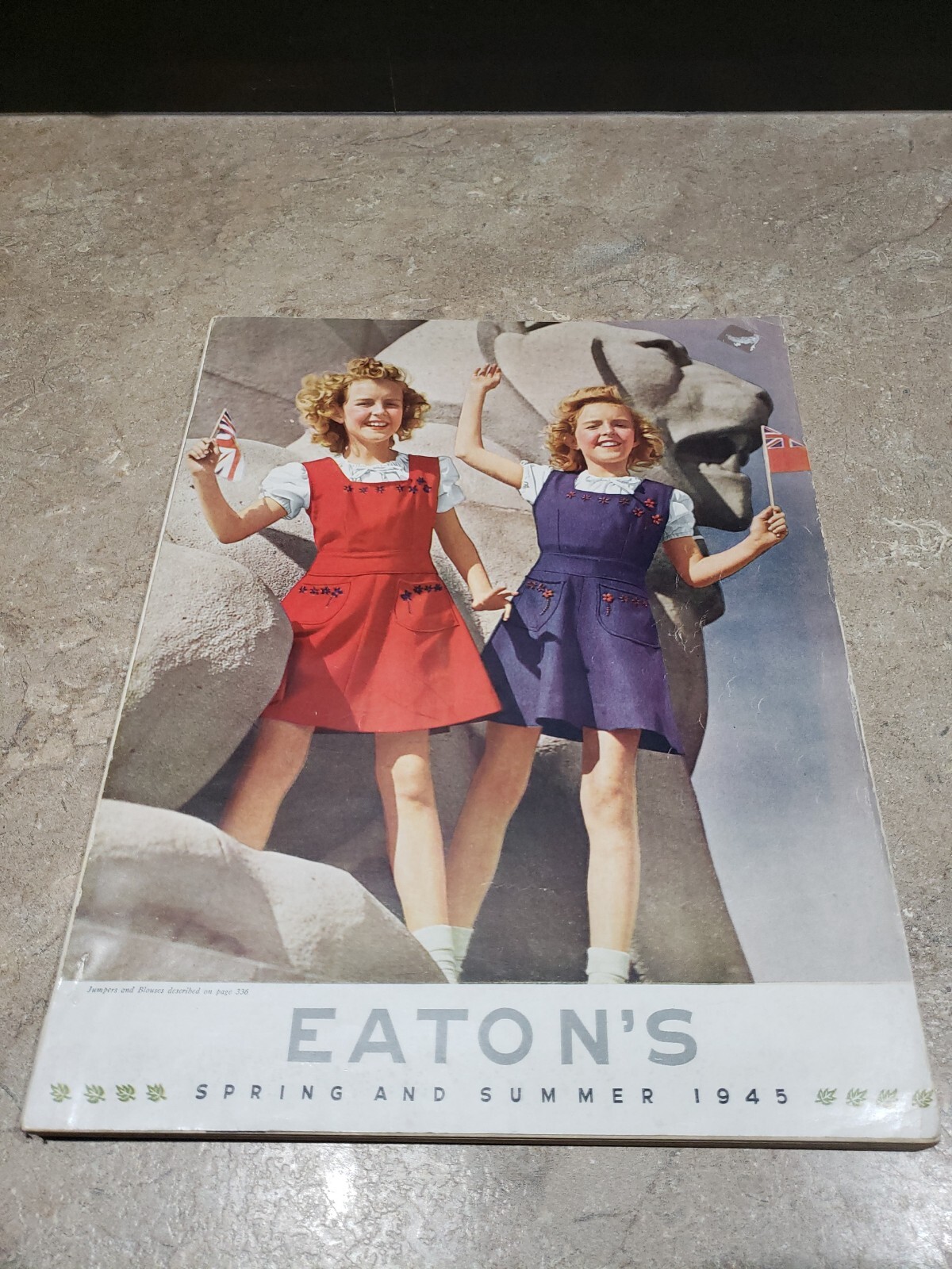 vtg advertising eaton’s store Canada big catalog spring/summer 341 pages 1945