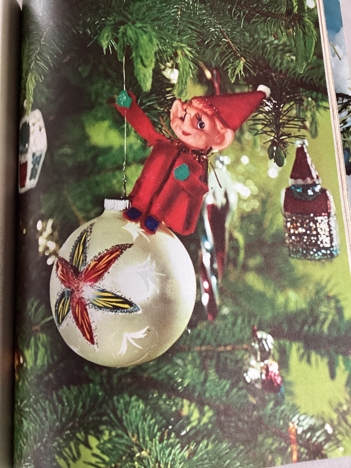 7 Ideals Christmas Magazines – 1955 – 1976 / Illustrations/ Poetry/ Vtg. Decor