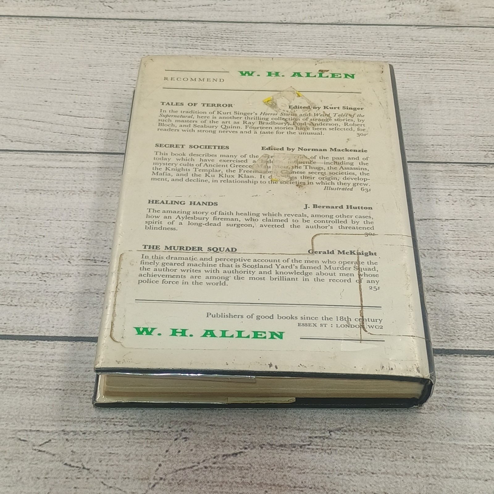 (rare) Dr Caligari’s Black Book – Edited by Peter Haining 1968