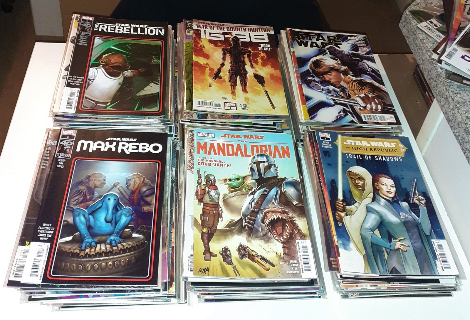306x Huge COMICS lot 1980s 2000s Hellraiser Elektra Star Wars Hulk Vertigo Epic