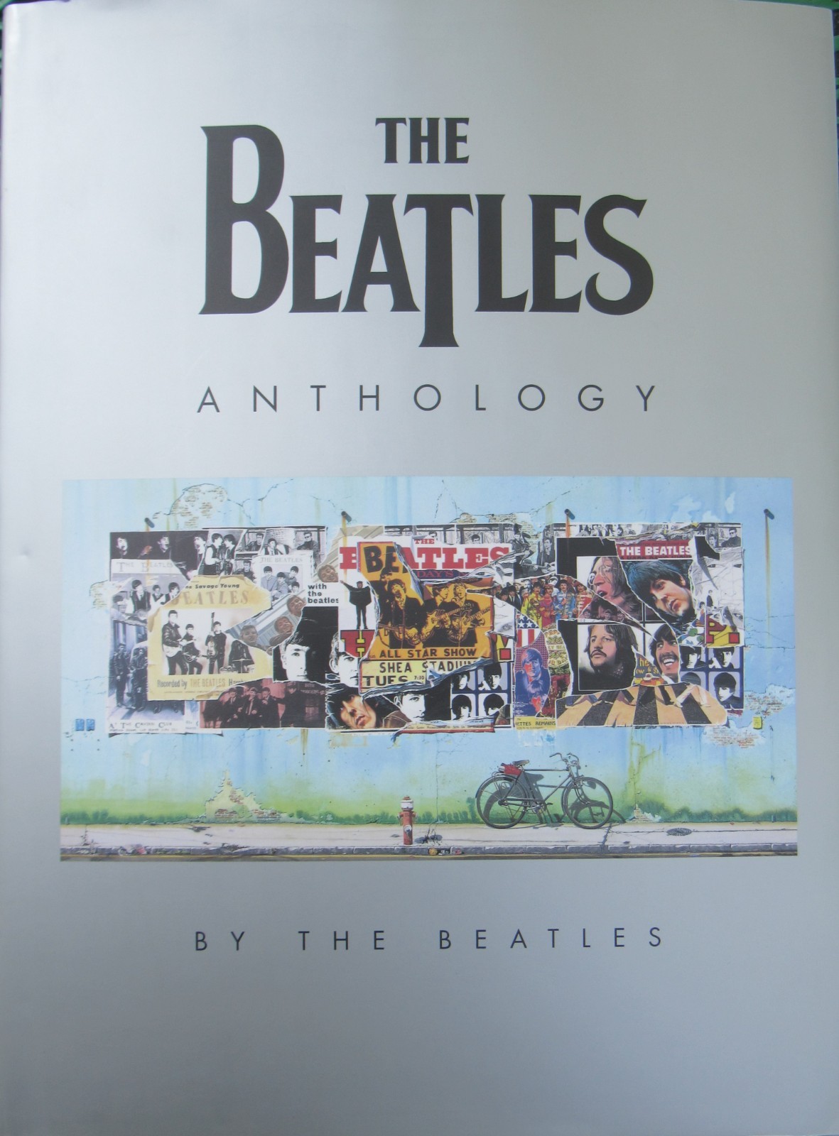The Beatles Anthology (2000, Hardcover Book – Factory Sealed)