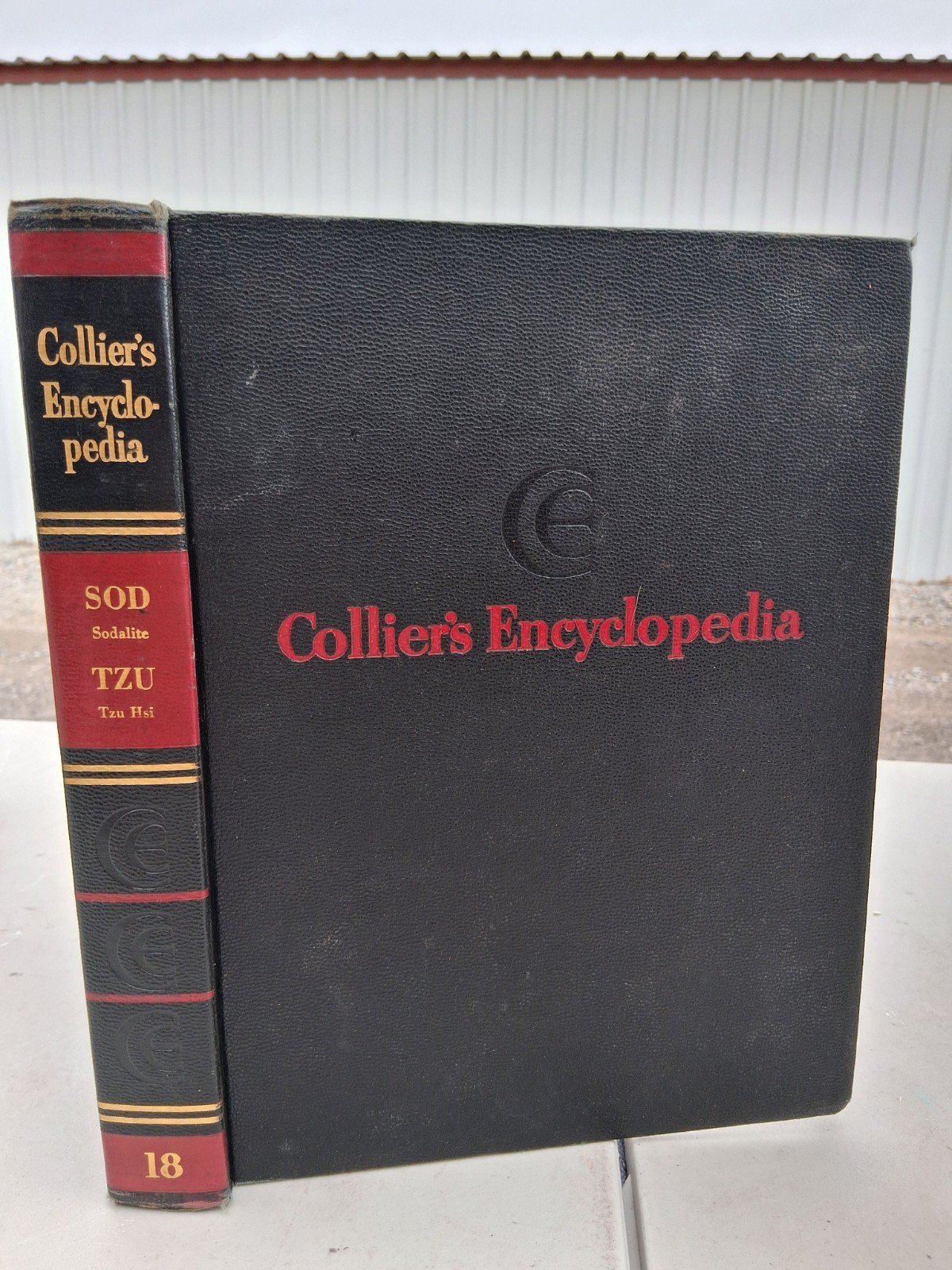 1957 Collier’s Encyclopedia Volume 1 – 20 Complete Set, See Photos