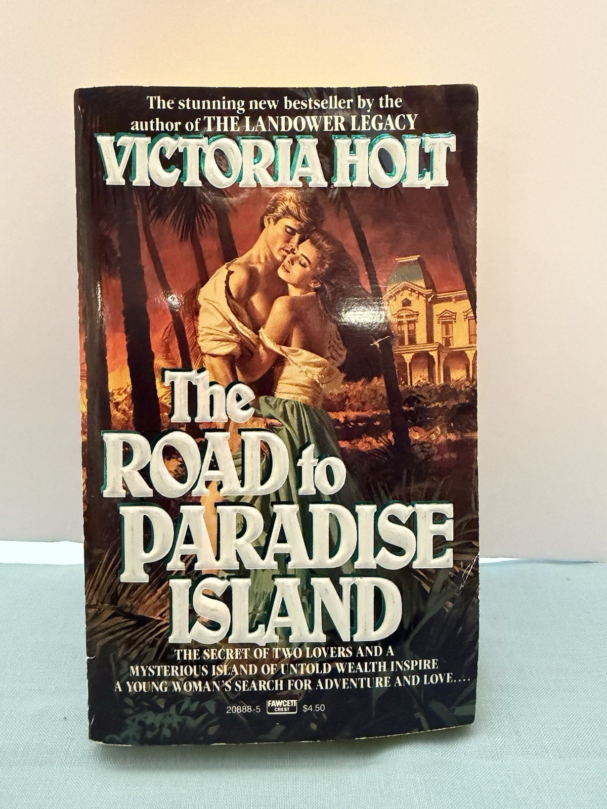 Vintage Victoria Holt 7 Paperback Book Lot Gothic Romance Novels