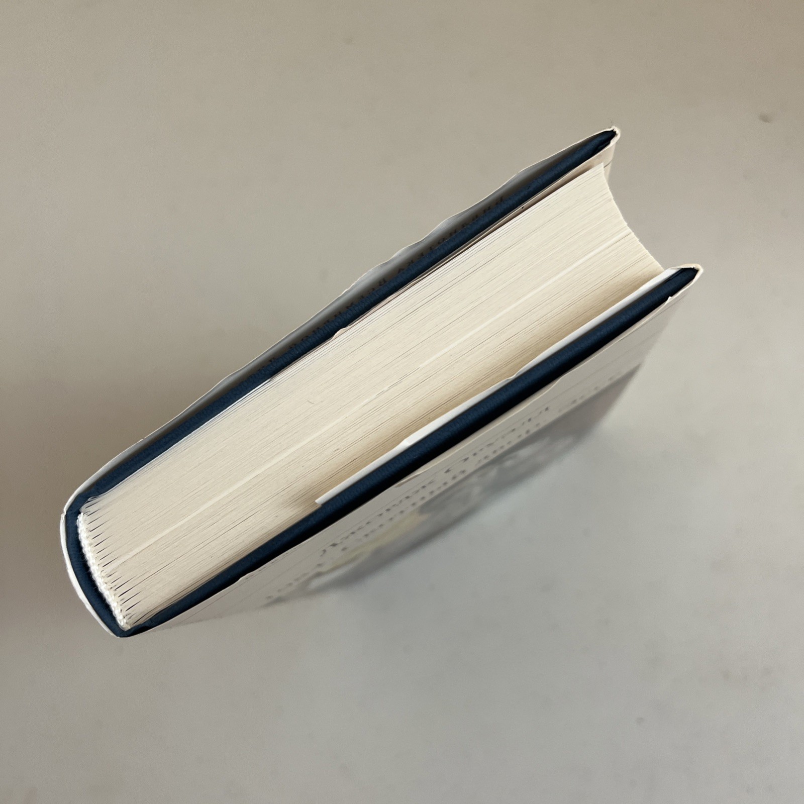 Джордж Оруэлл 2 Книги : 1984. Скотный Двор. Эссе / Дочь Священника на Русском