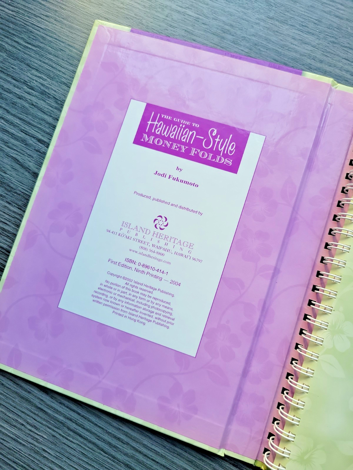 Guide to Hawaiian-Style Money Folds – Jodi Fukumoto 2004 1st Ed 9th Prntg – NEW