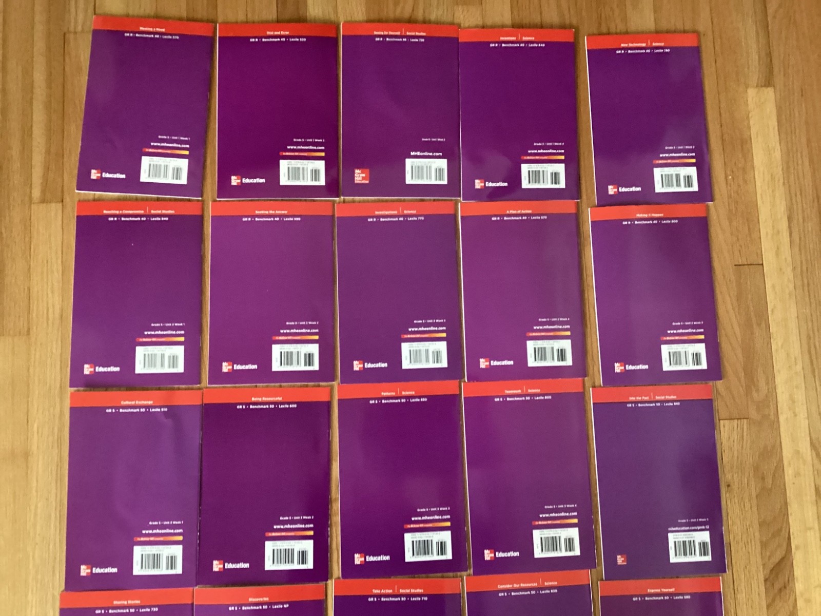 MCGRAW HILL WONDERS LEVELED READERS / GRADE 5 / ELL / 30 BOOKS