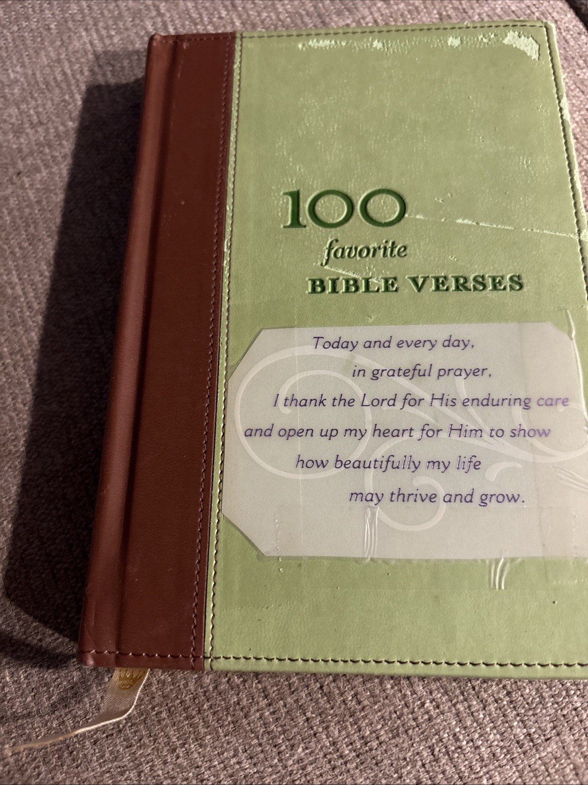 Hallmark 100 Favorite Bible Verses Faux Leather Bound Gold Edges Bookmark 2005