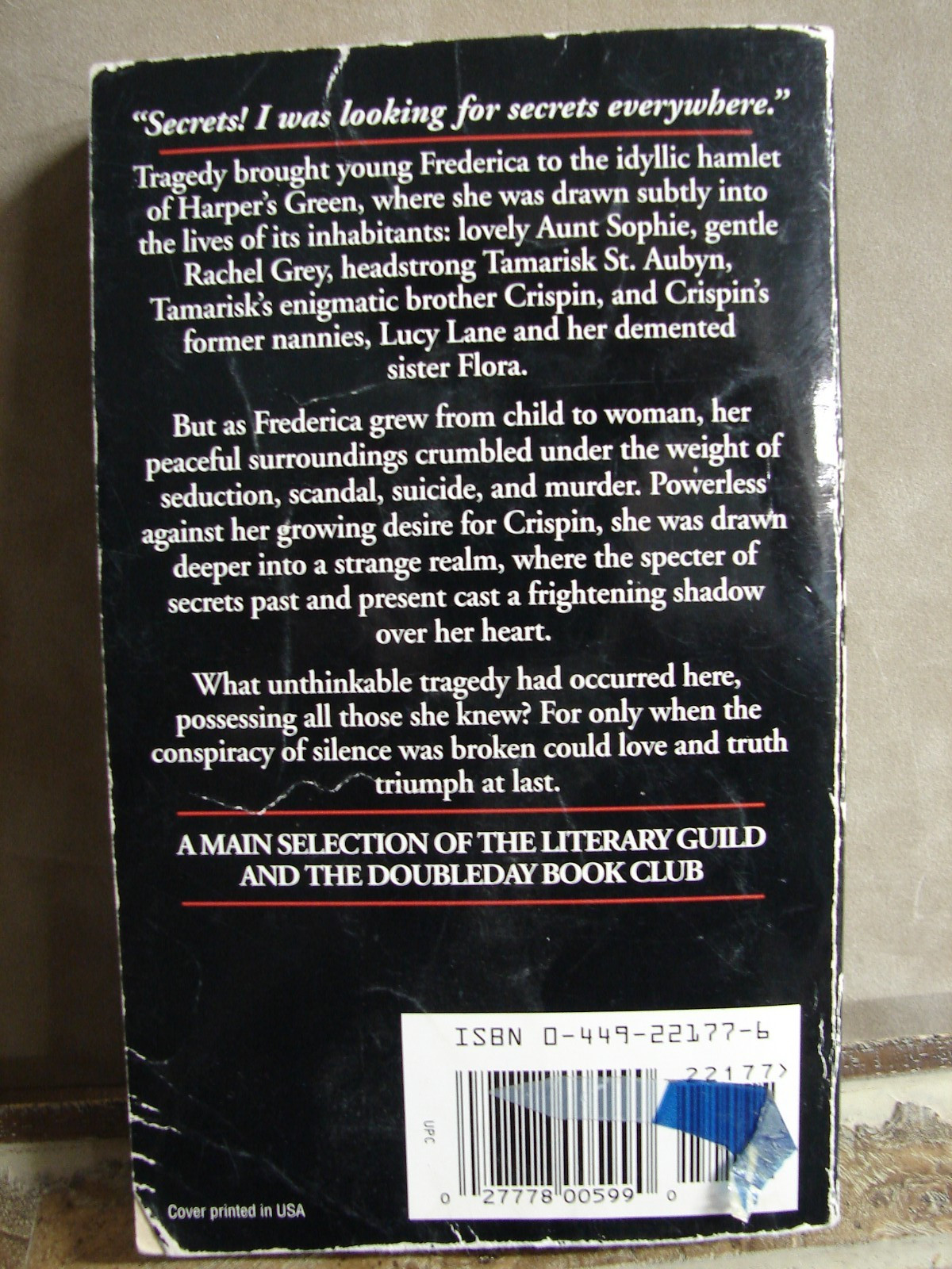 Seven for a Secret by Victoria Holt, 1993, Historical Romance, paperback, 6297