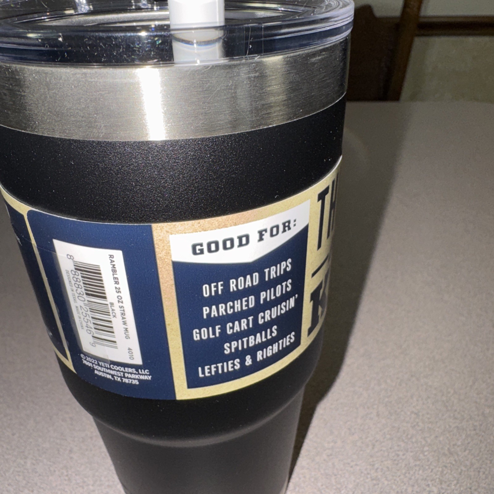 Yeti-Rambler 25 oz Mug w/Handle & Straw – Black-New
