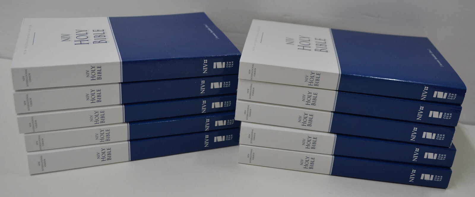 NIV Bible Blue “10 OUTREACH BIBLES” Wholesale Bibles BRAND NEW in Shrink Wrap!!