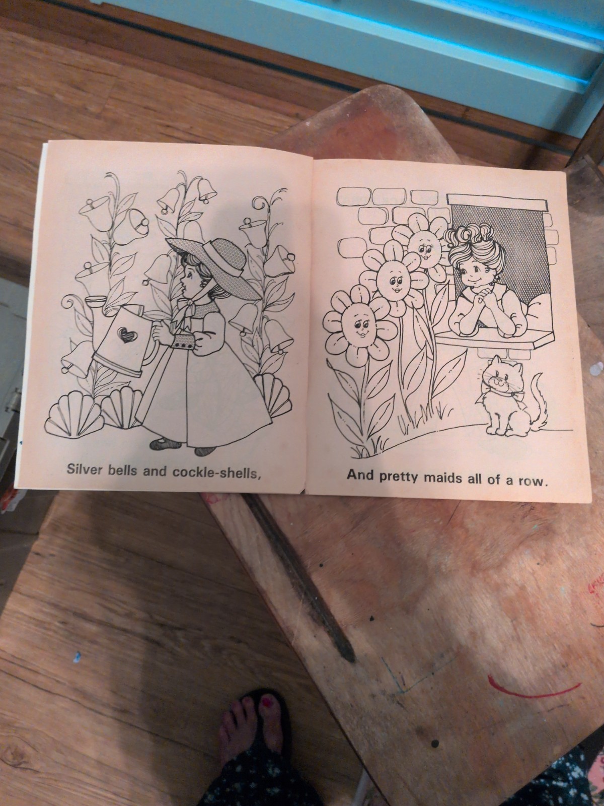 Vtg Little Miss Muffet Coloring Book Activity Booklet Nursery Rhyme 1986 Landoll