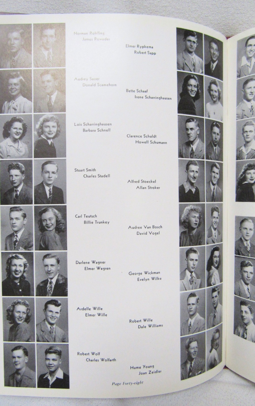 1946 The Heights Arlington Heights Illinois High School Yearbook Book