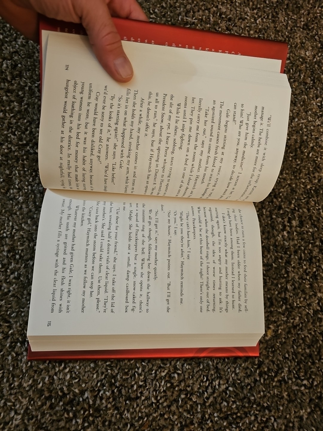 Catching Fire by Suzanne Collins 1st Edition First Printing 2009 Hardcover
