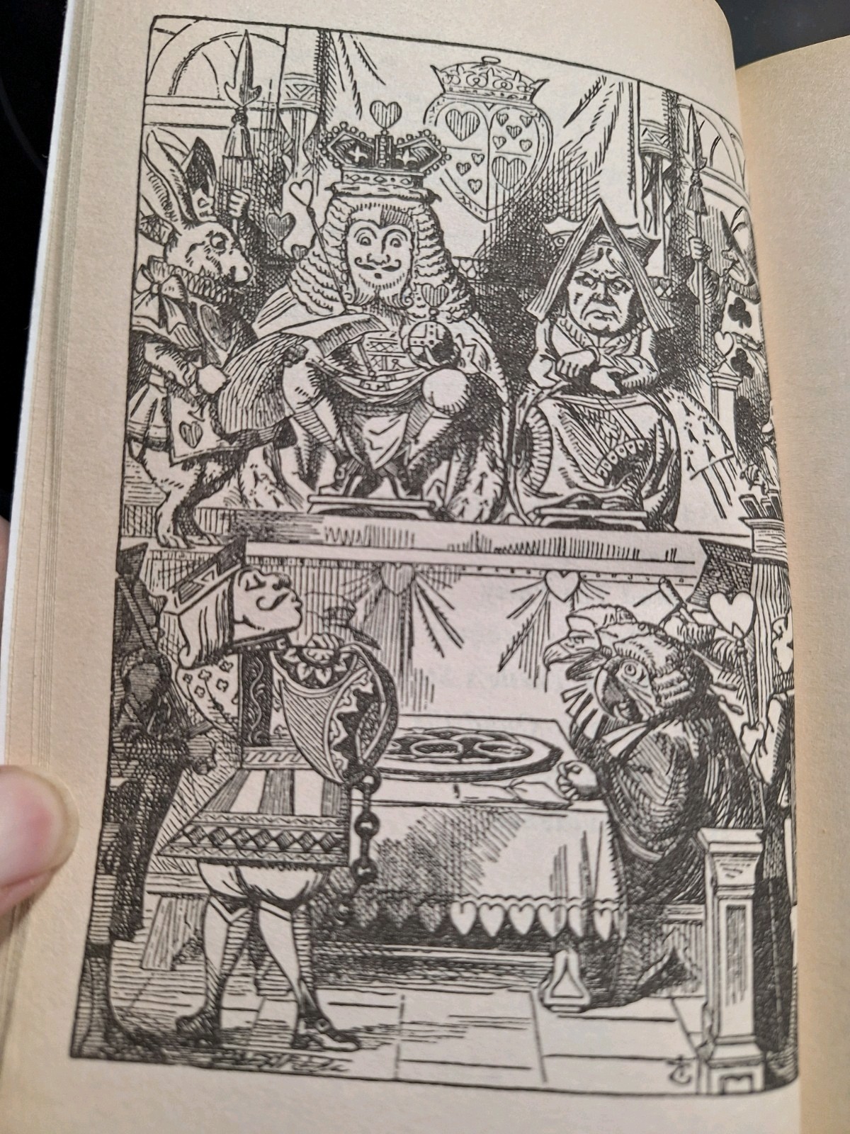 Book~Alice’s Adventure In Wonderland & Through The Looking Glass~Lewis Carroll