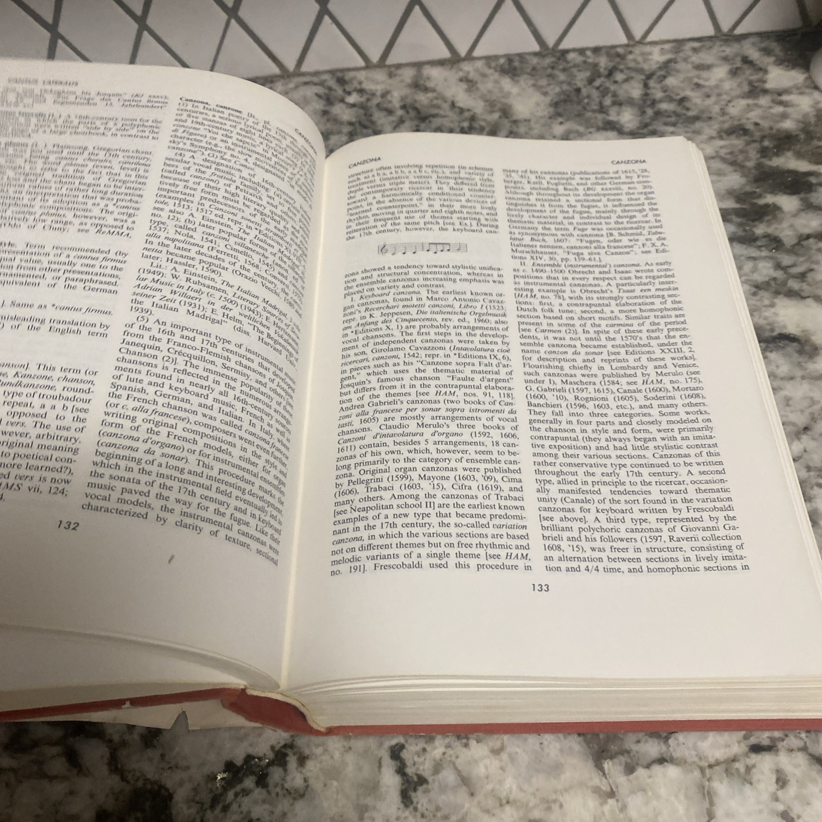 Harvard Dictionary Of Music, Second Edition 1944/ 1979 Hard Cover 2nd Edition