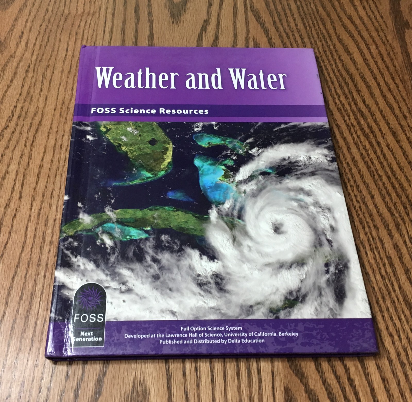 9 STUDENT TEXTS / FOSS SCIENCE / PHYSICAL, EARTH & LIFE SCIENCE GRADES 6 – 8 HC