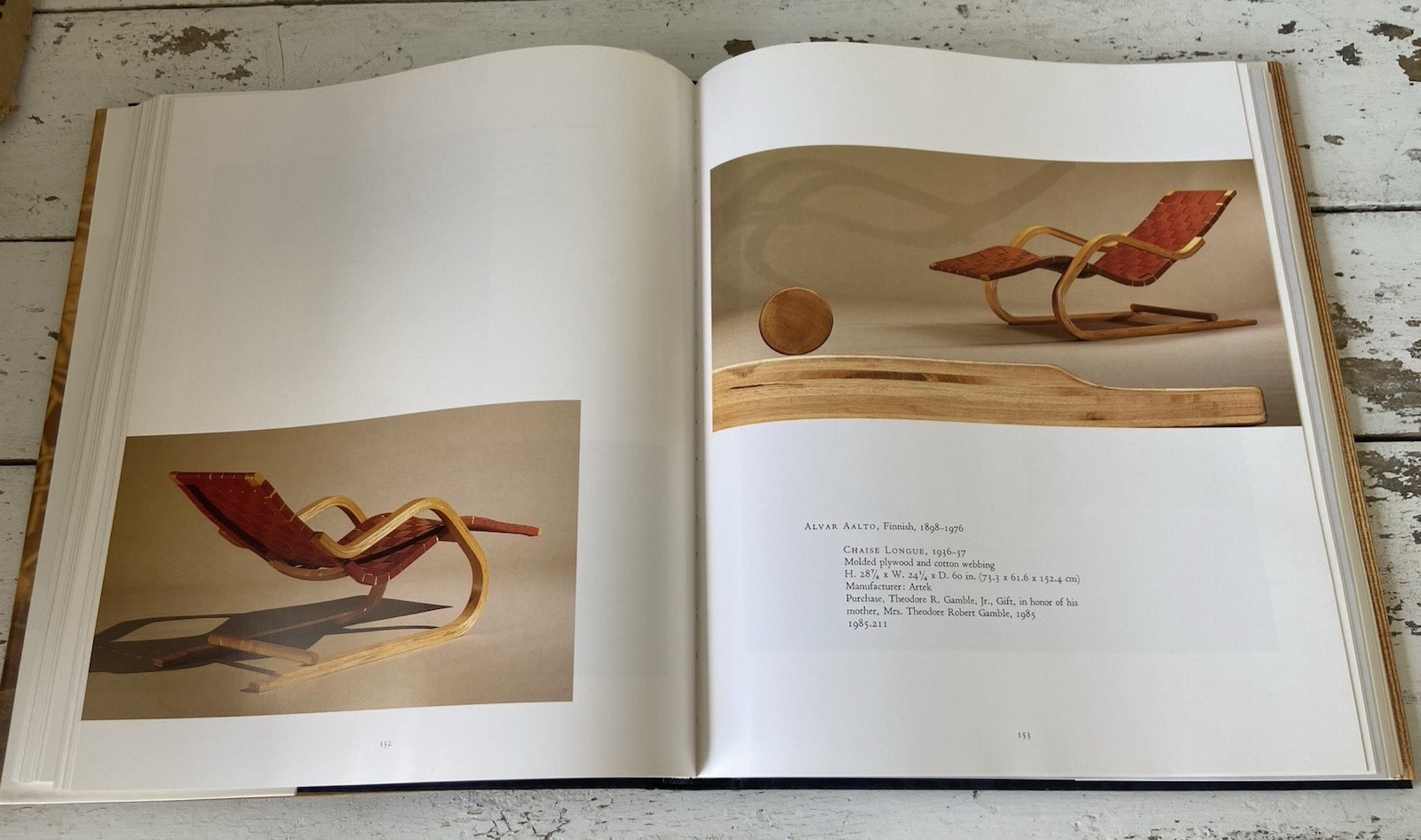 Modern Design 1890-1990 in the Metropolitan Museum of Art~R. Craig Miller~HC~DJ