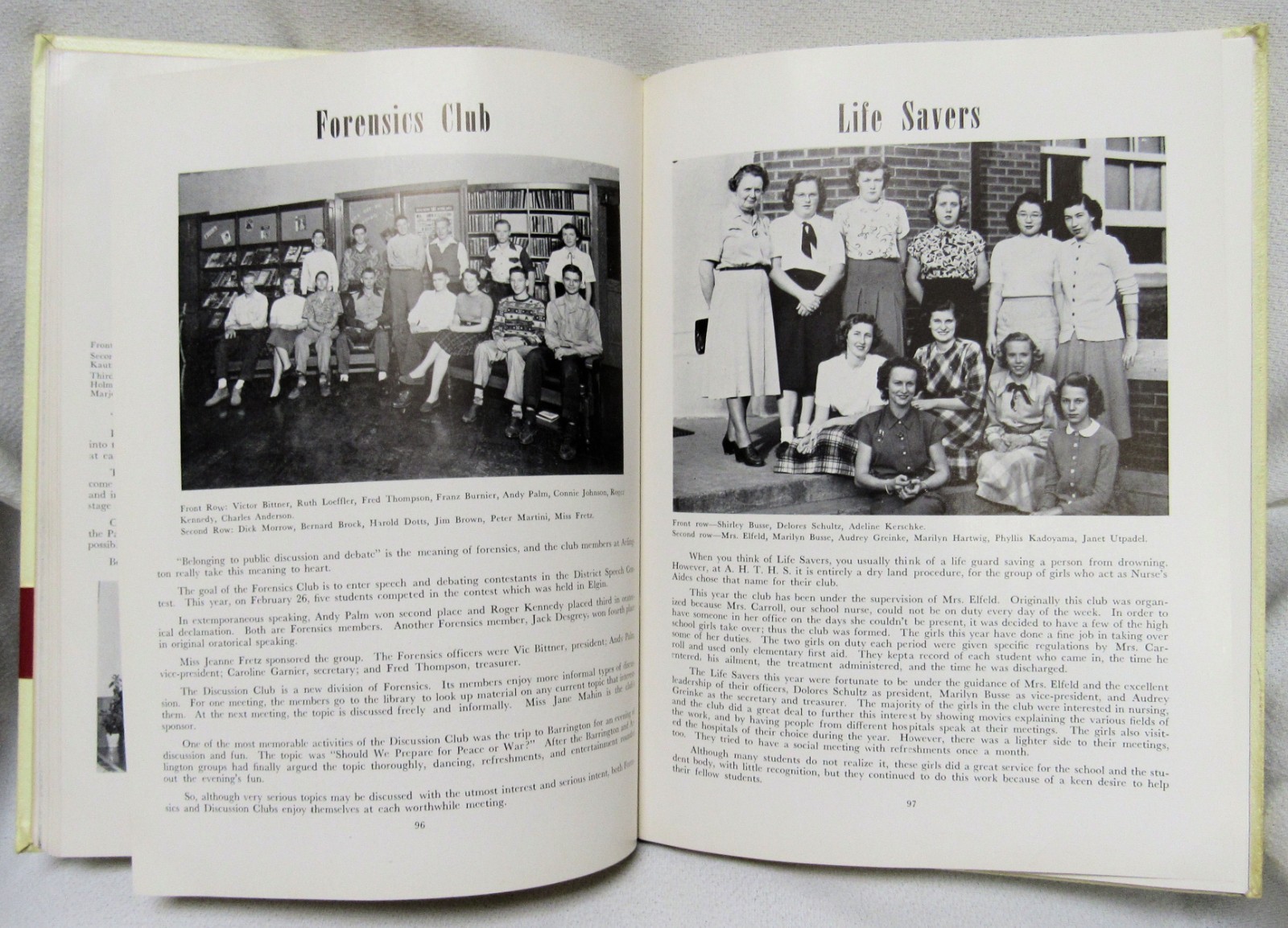 1949 The Heights Arlington Heights Illinois High School Yearbook Book
