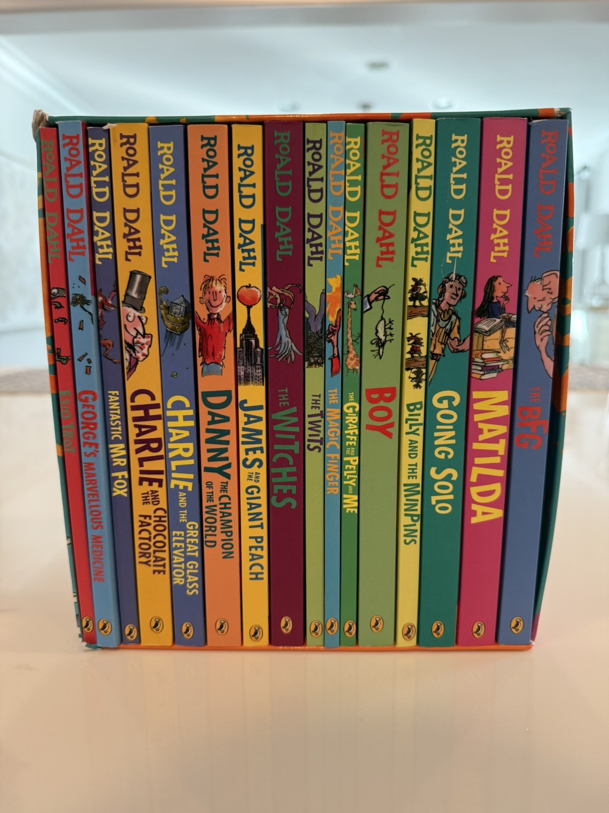 Roald Dahl Collection 16 Books Fantastic Stories Box Set Paperback Clean Nice