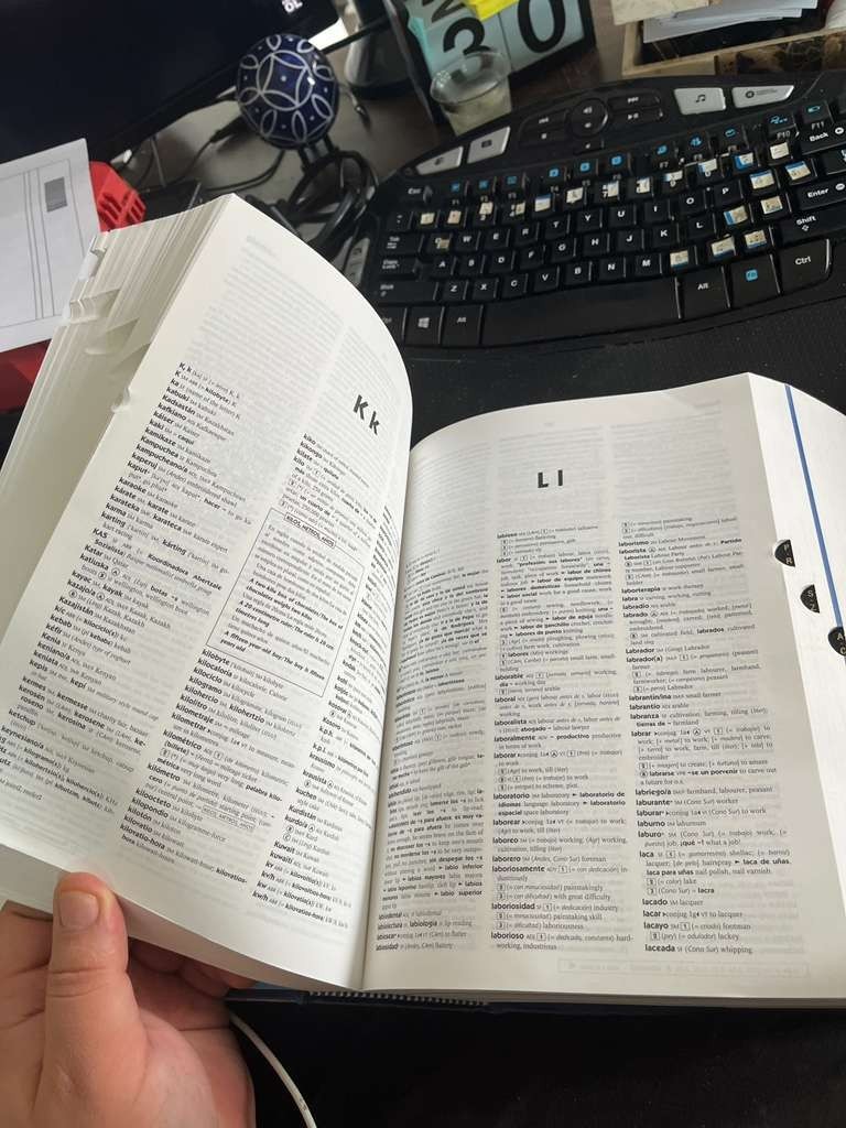 HarperCollins Spanish Unabridged Dictionary, 7e by HarperResource: Used