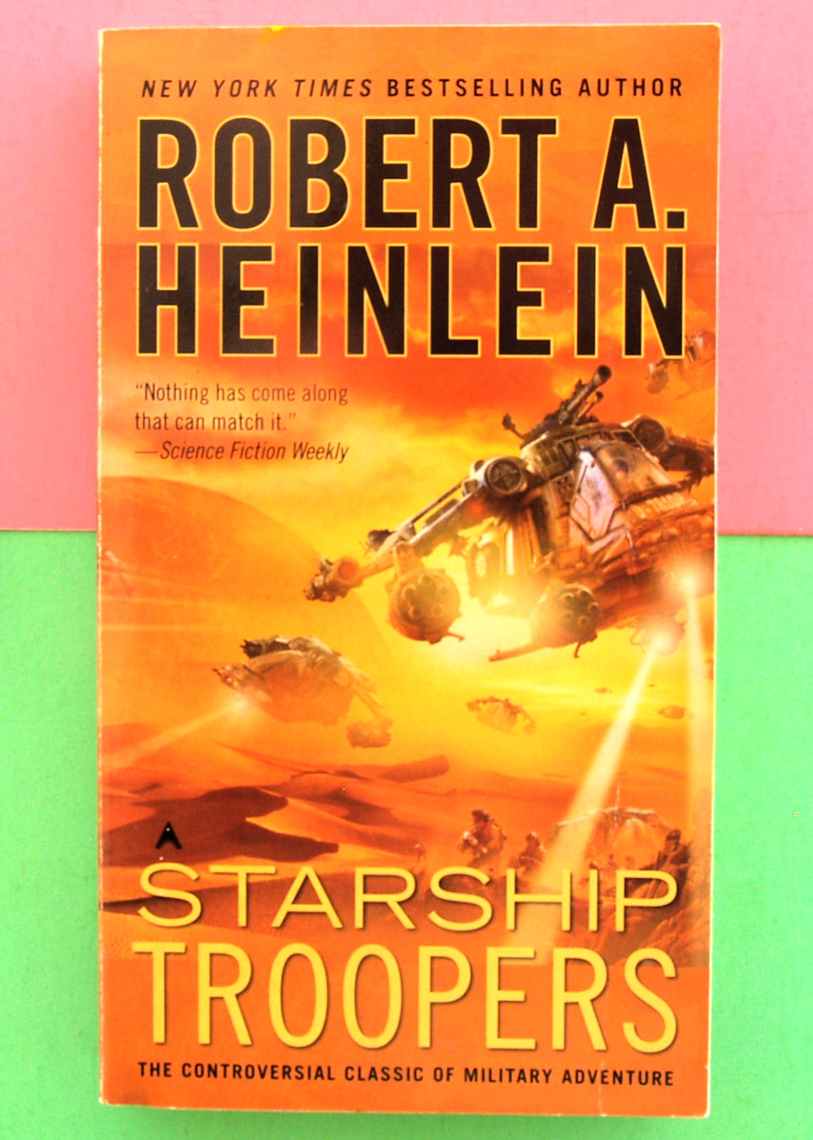 ROBERT HEINLEIN—STARSHIP TROOPERS—2010—MILITARY SCI-FI ADVENTURE—WON HUGO AWARD