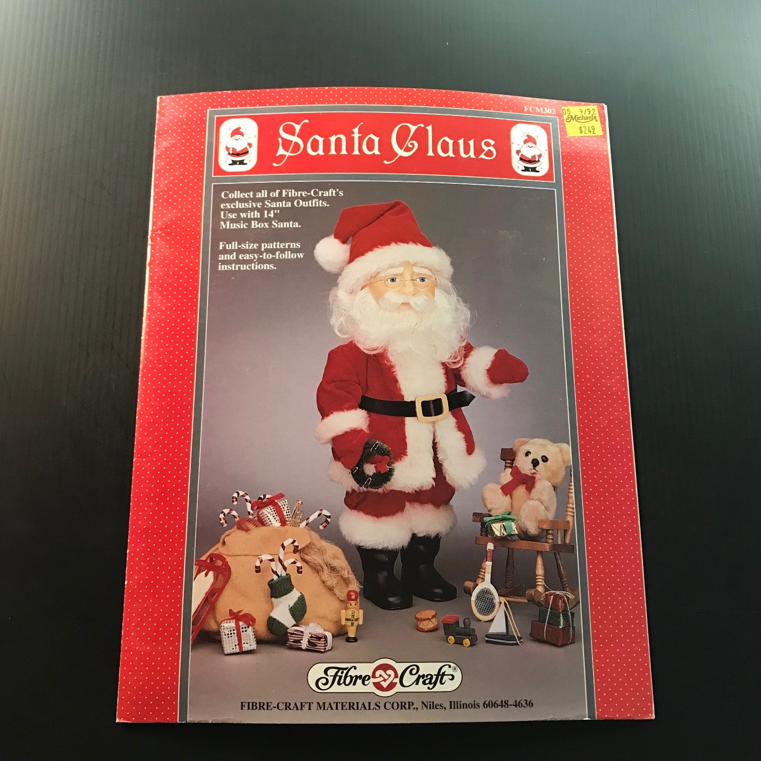 Santa Claus Fibre-Craft FCM302 1992 Pattern Book Doll Outfit Sewing