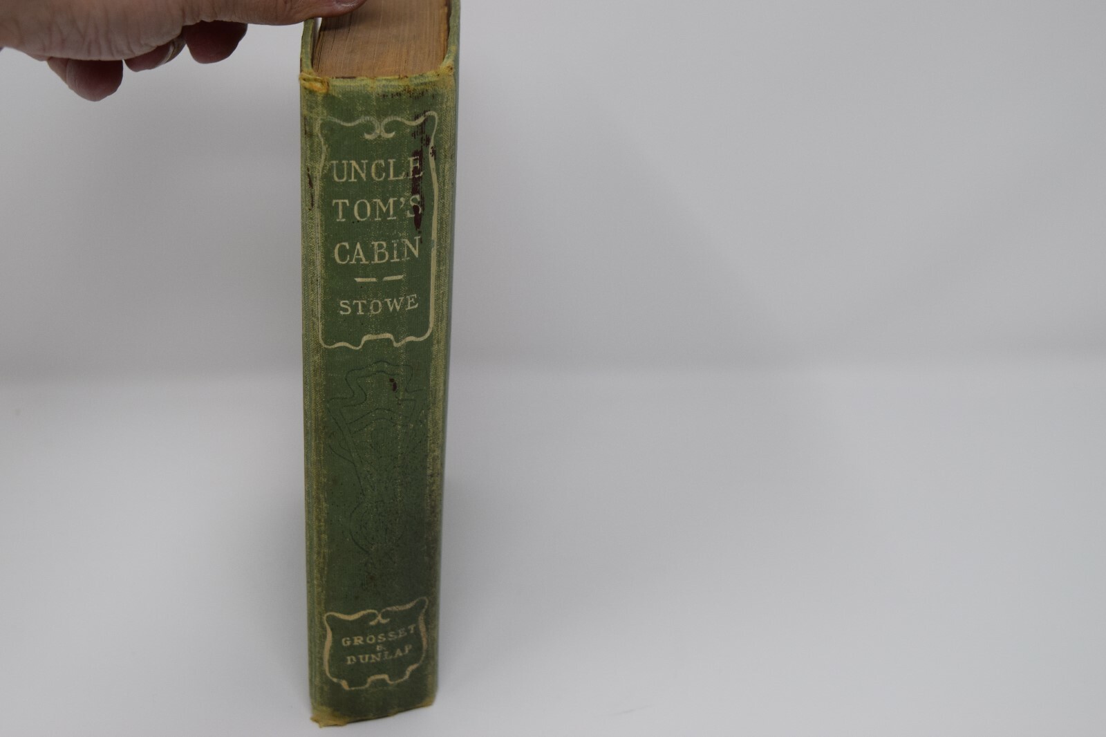 Vtg Uncle Tom’s Cabin, Harriet Beecher Stowe, Louis Betts, No Date, 448 Pages