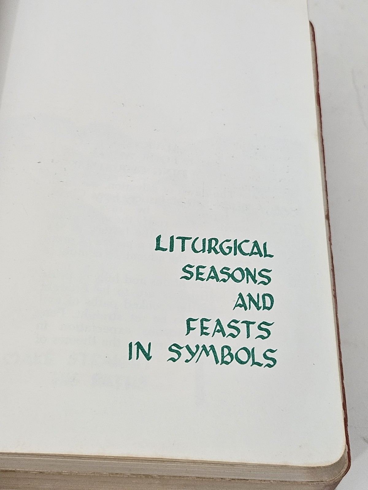 1964 St Paul Daily Missal Hardcover Ribbon Bookmarks 4×6.5 In. 2 In. Thick.