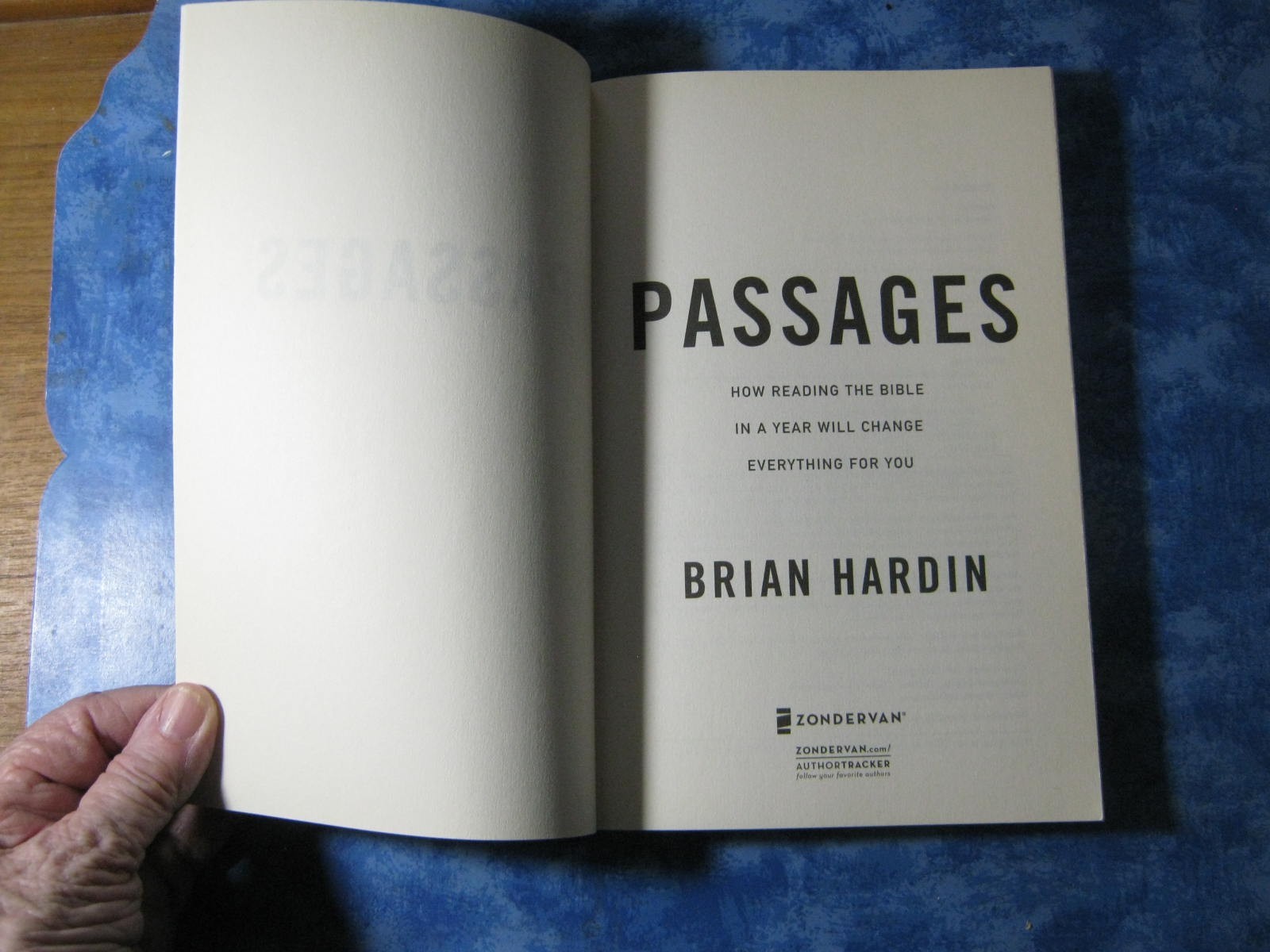 LOT OF 2 PASSAGES + STUDY GUIDE Brian Howard SC 2011 Reading the Bible in a Year