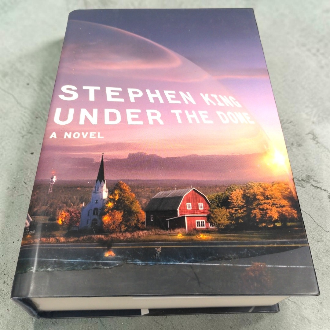 Under the Dome | by Stephen King | 2009 | First Edition, 1st Printing HC/DJ