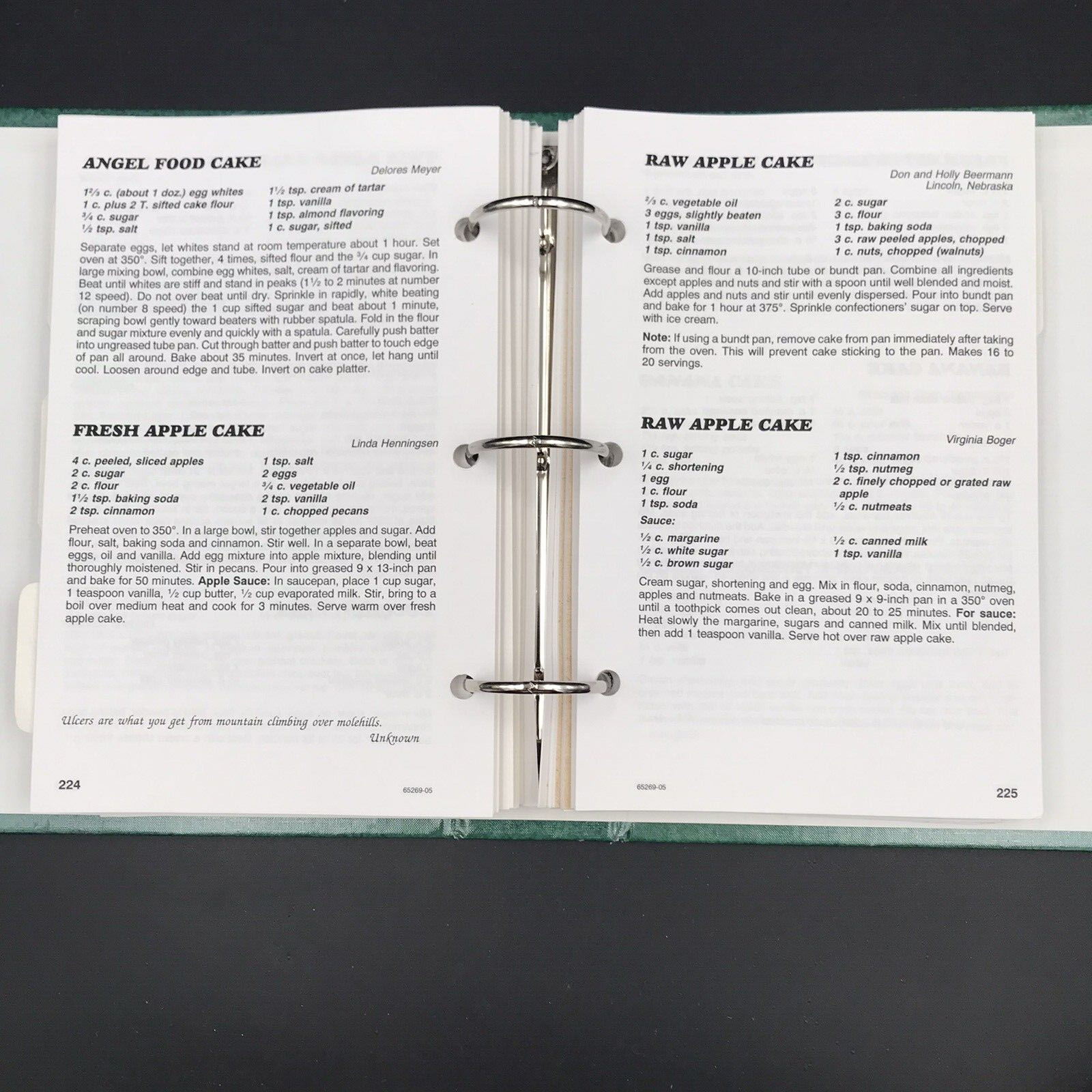 2005 Zion Evening Guild Heavenly Delights Recipes Cookbook Binder 397 pages