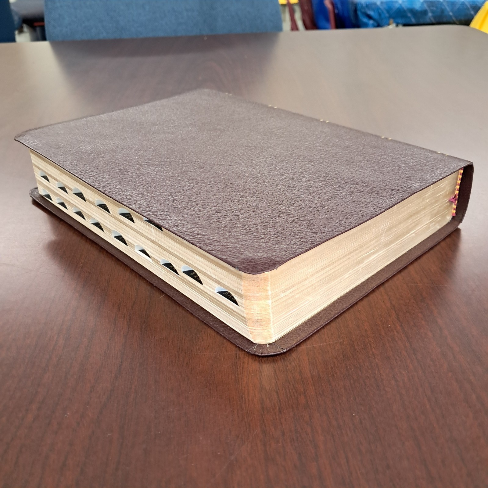 THE NEW DEFENDERS STUDY BIBLE WORLD 2006 HENRY MORRIS RED LTR LEATHER BOUND KJV